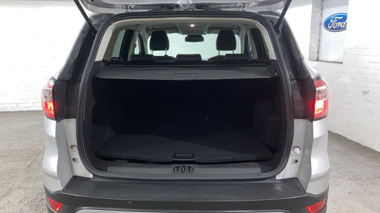 Ford Kuga 1.5 TDCi Titanium 5dr 2WD Diesel Estate